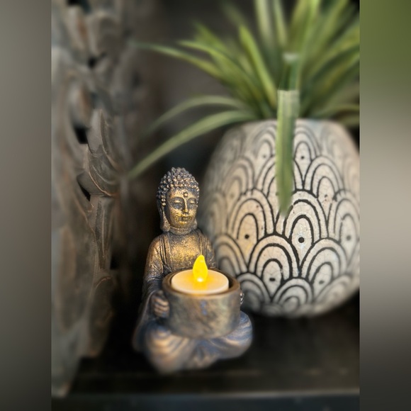 Budha / Tea Light Holder - Picture 9 of 9